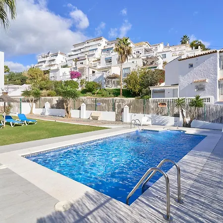 Apart-hotel Apto 3 Almoraide 3*
