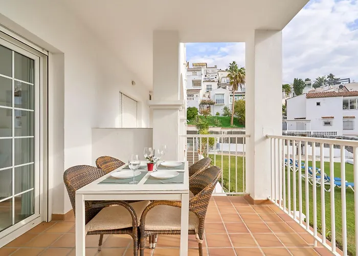 Apart Otel Apto 3 Almoraide Nerja